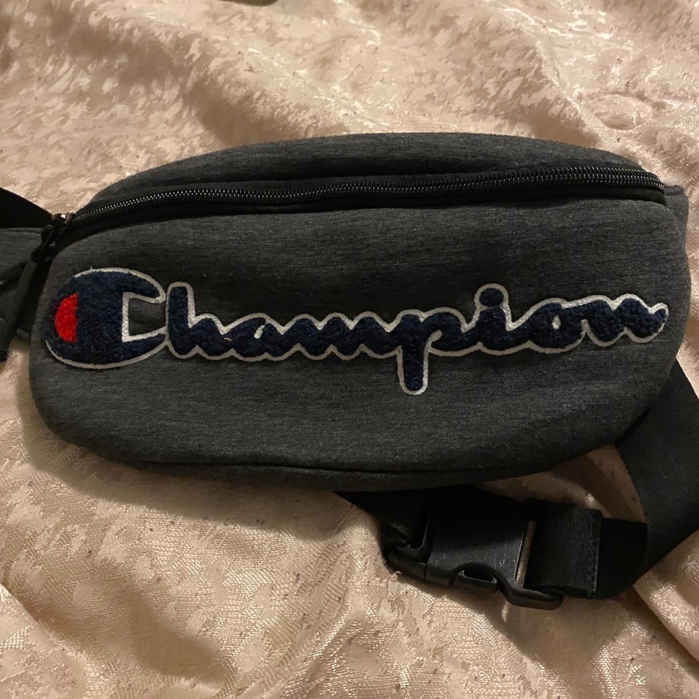 Fanny pack